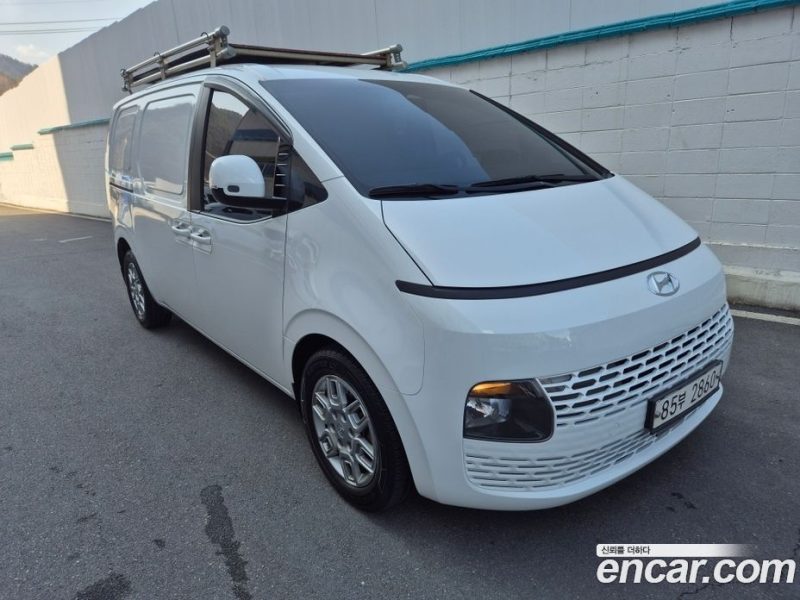 Hyundai Staria Cargo 3-Seater