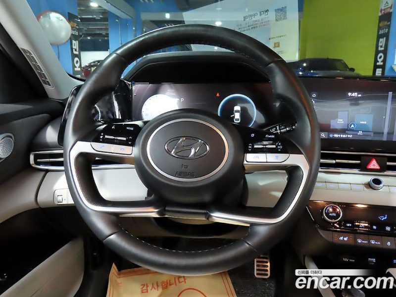 Hyundai Avante 1.6