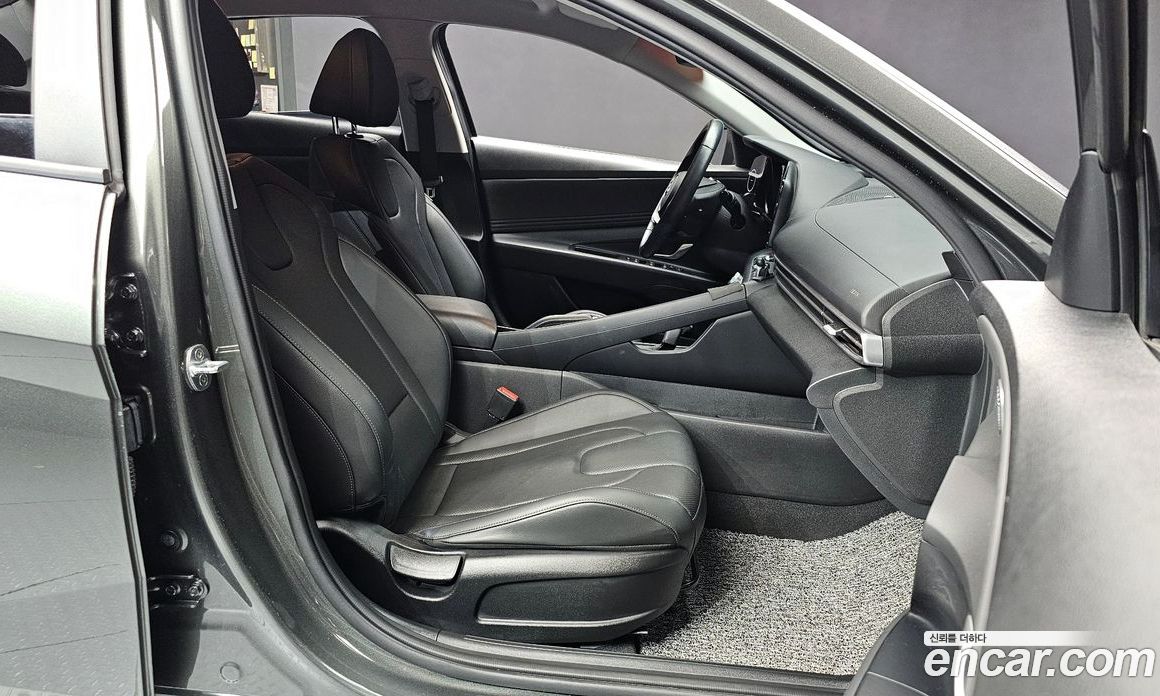 Hyundai Avante 1.6