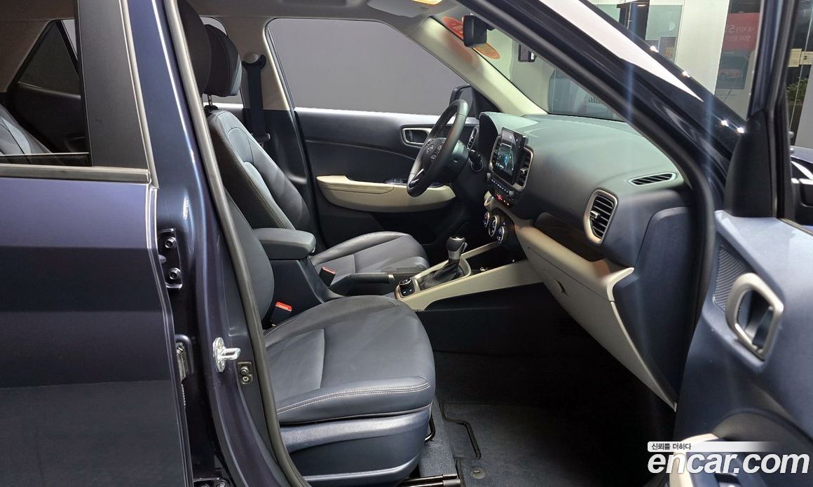 Hyundai Venue 1.6 Modern Plus