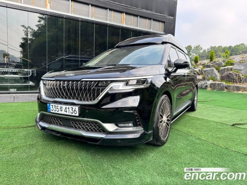 Kia Carnival 9-Seater Hi-Limousine(Special Vehicle)