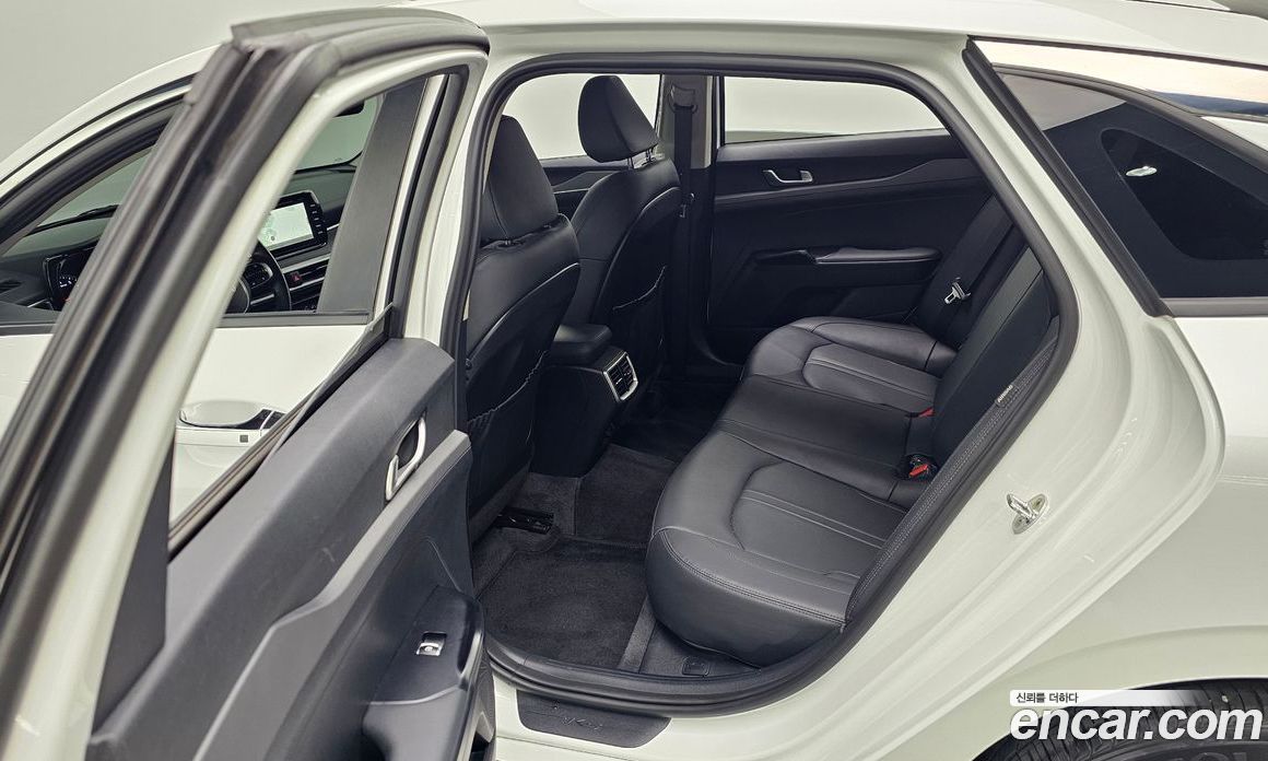 Kia K5 2.0