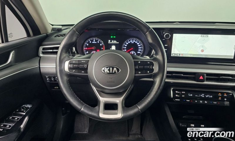 Kia K5 2.0