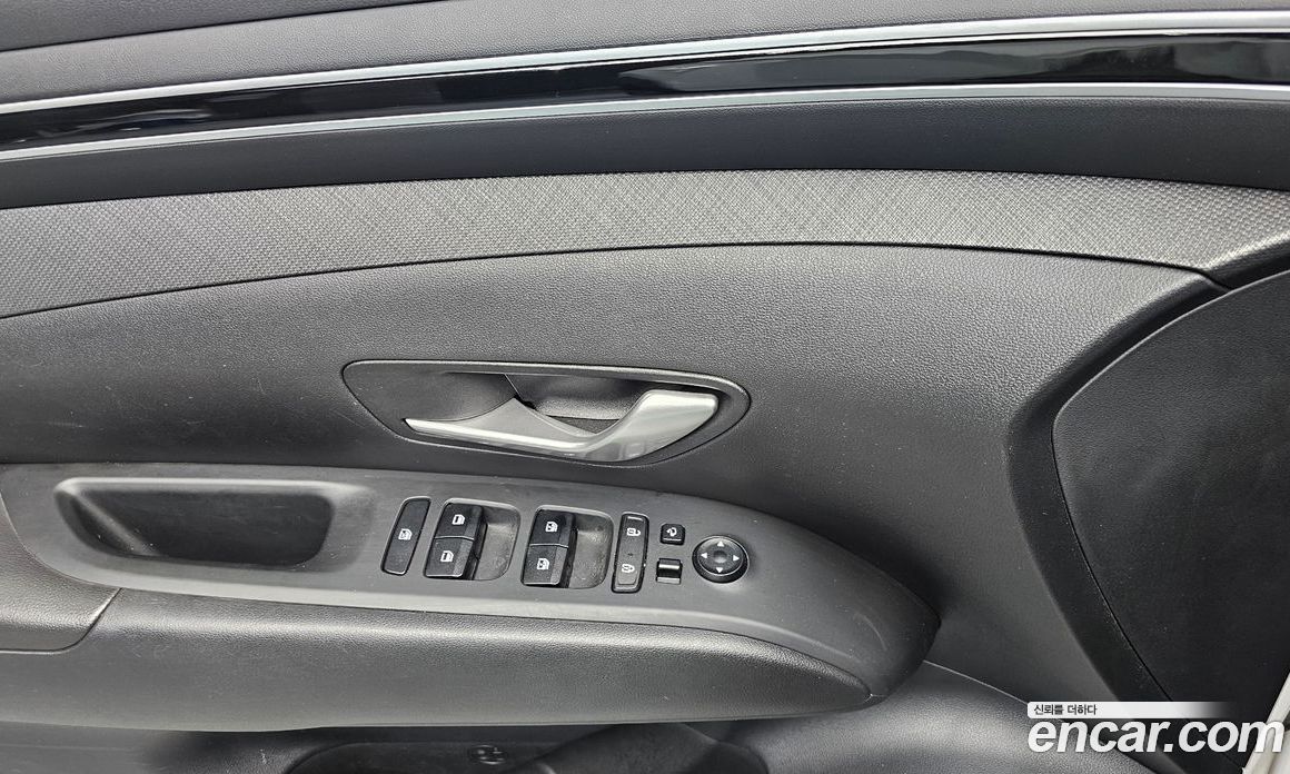 Hyundai Tucson Gasoline 1.6 Turbo 2WD