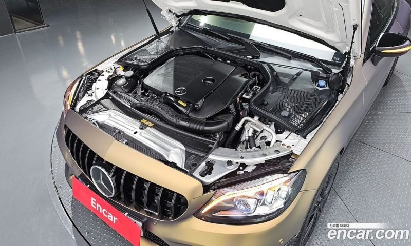 Mercedes Benz C-Class C200 Cabriolet