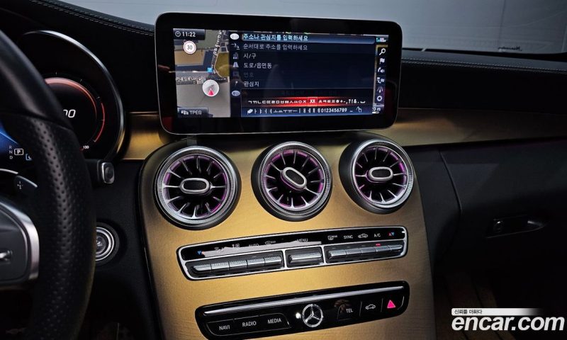 Mercedes Benz C-Class C200 Cabriolet