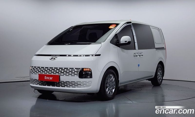 Hyundai Staria Cargo 5-Seater