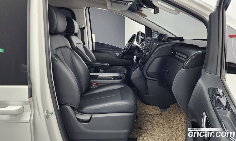 Hyundai Staria Cargo 5-Seater