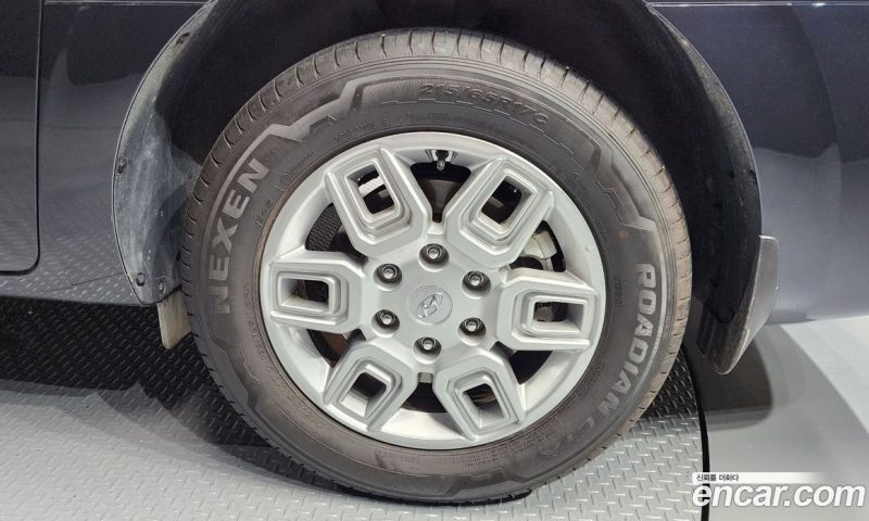 Hyundai Staria Cargo 5-Seater