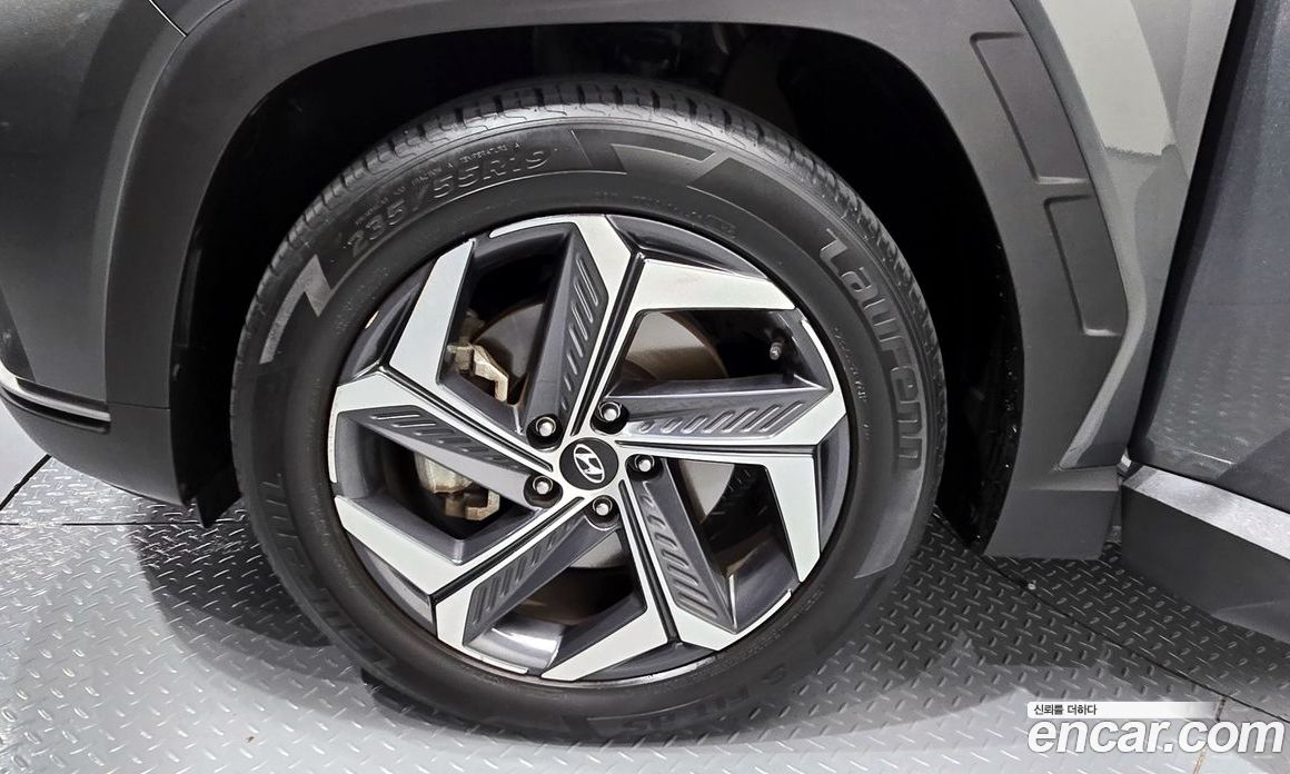 Hyundai Tucson Gasoline 1.6 Turbo 2WD