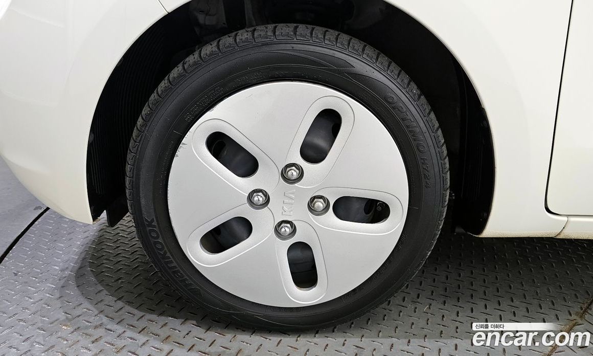 Kia Ray Van
