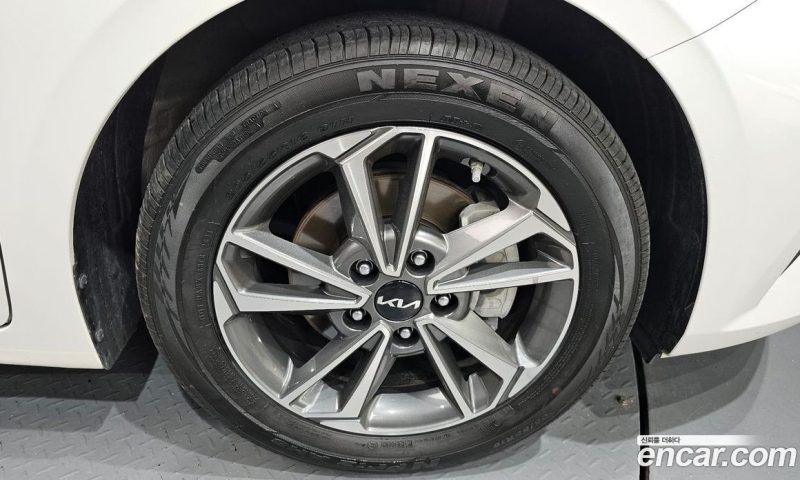 Kia K3 1.6