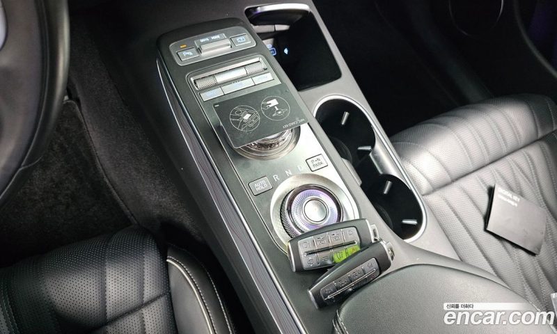Genesis GV70 2.5T Gasoline 2WD