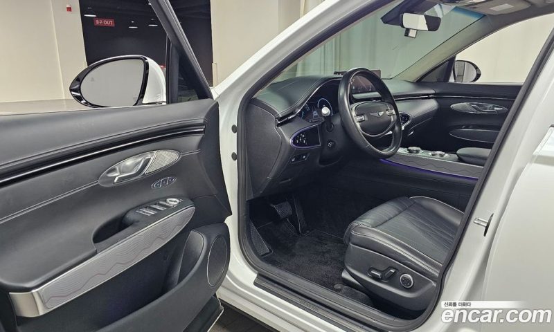 Genesis GV70 2.5T Gasoline 2WD
