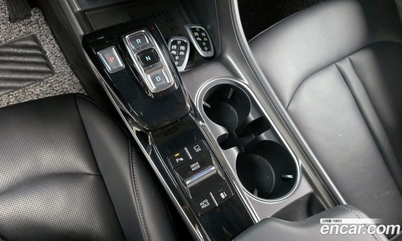 Hyundai Sonata 2.0