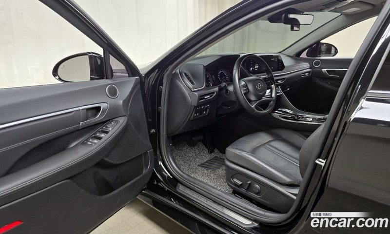 Hyundai Sonata 2.0