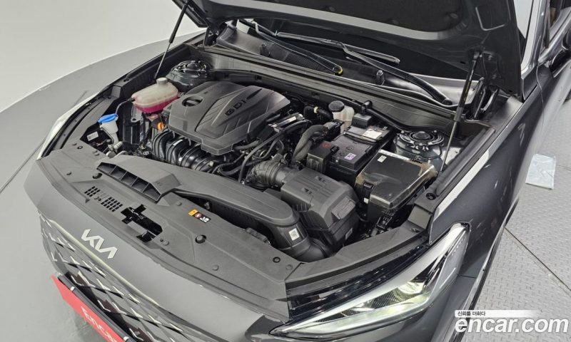 Kia K8 2.5 Gasoline 2WD