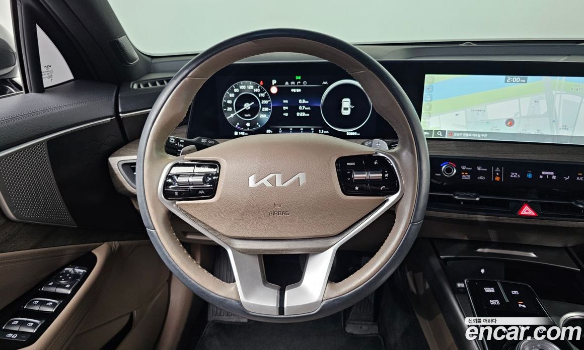 Kia K8 2.5 Gasoline 2WD