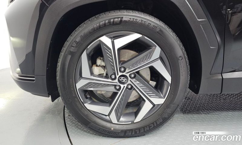 Hyundai Tucson Gasoline 1.6 Turbo 2WD