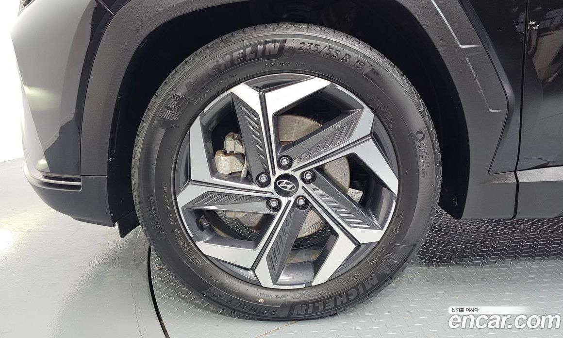 Hyundai Tucson Gasoline 1.6 Turbo 2WD
