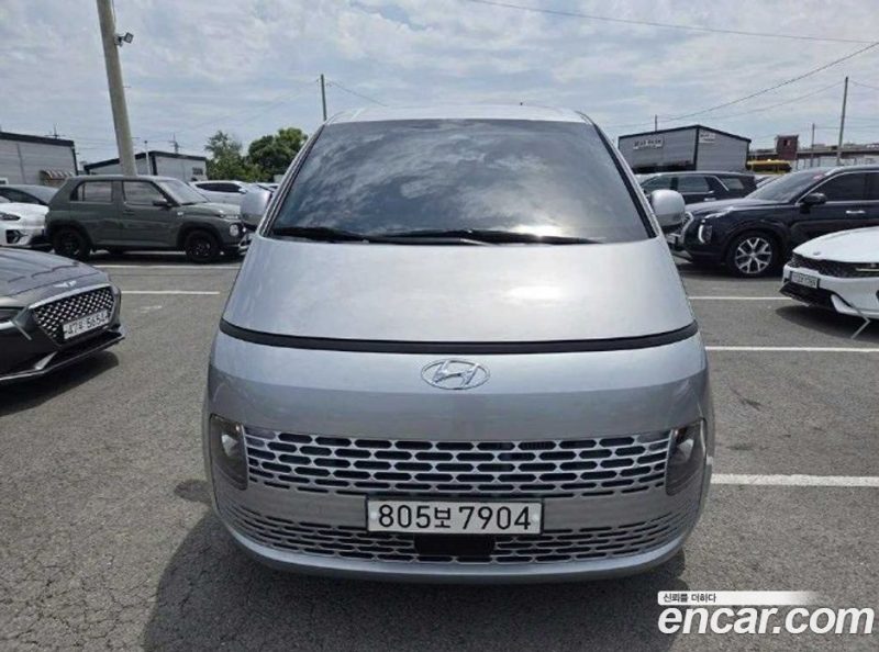 Hyundai Staria Cargo 5-Seater
