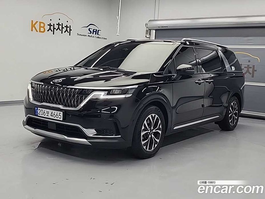Kia Carnival 9-Seater Signature