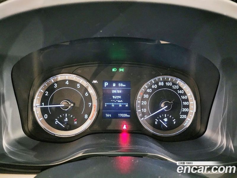 Hyundai Venue 1.6 Modern