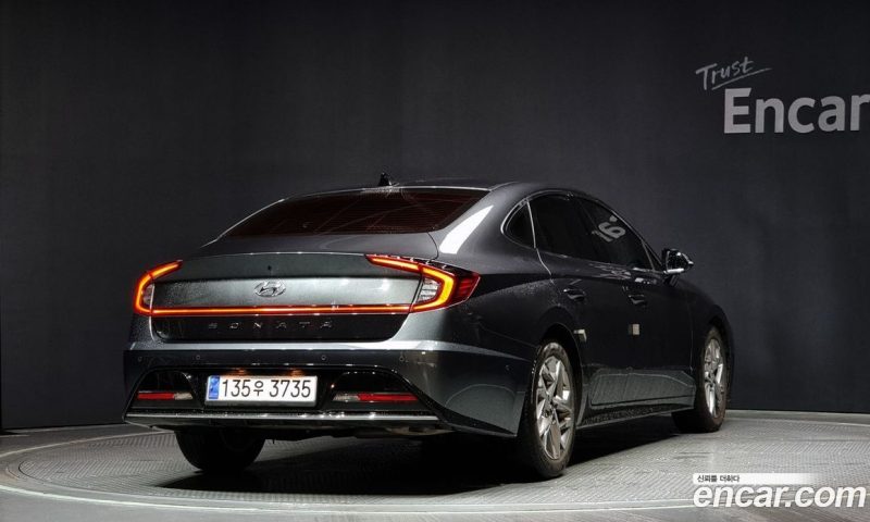 Hyundai Sonata 2.0