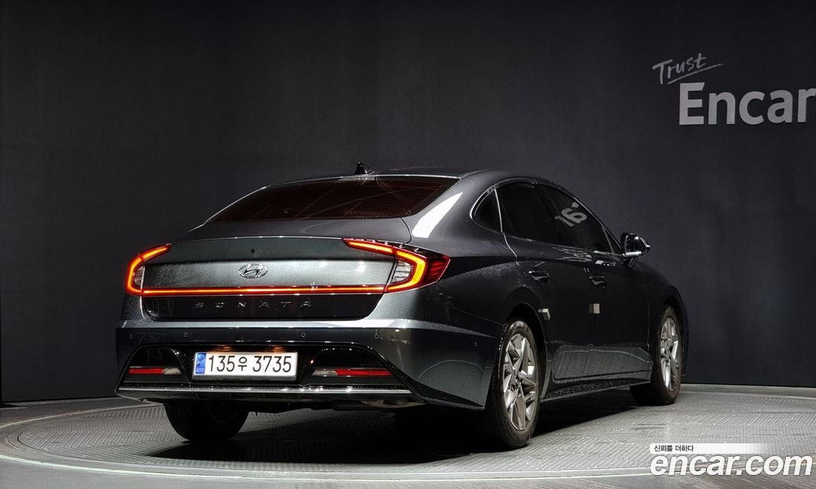 Hyundai Sonata 2.0