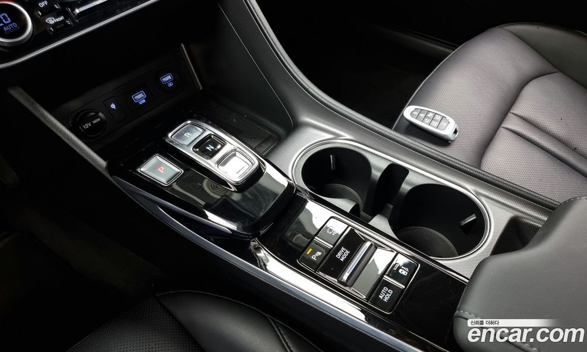 Hyundai Sonata 2.0