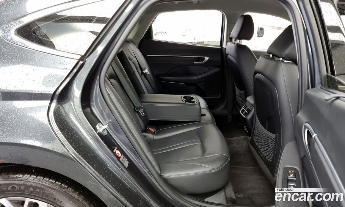Hyundai Sonata 2.0