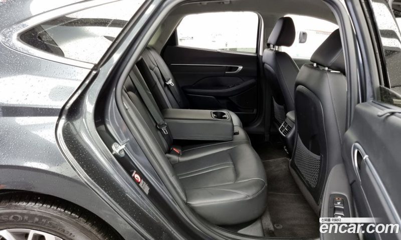 Hyundai Sonata 2.0