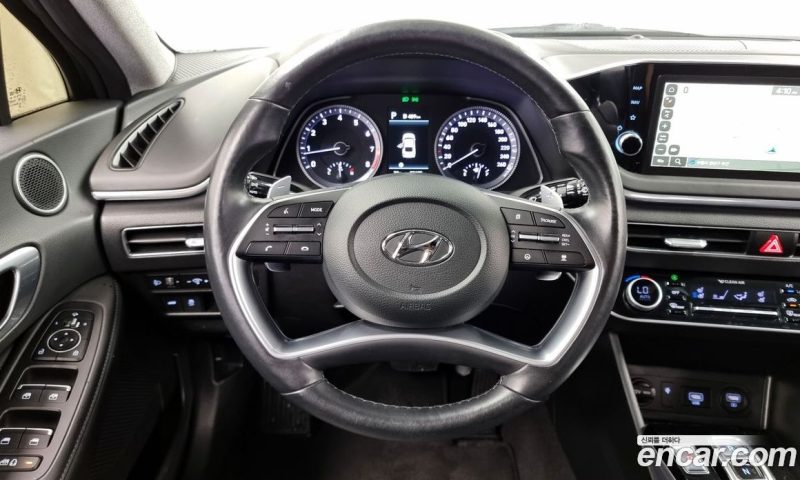 Hyundai Sonata 2.0