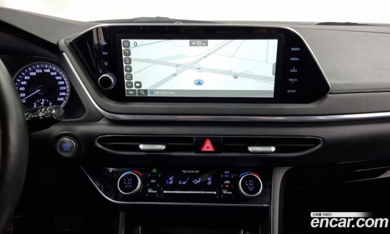 Hyundai Sonata 2.0