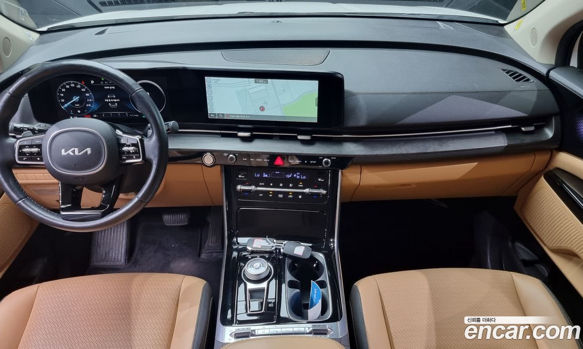 Kia Carnival 9-Seater Signature