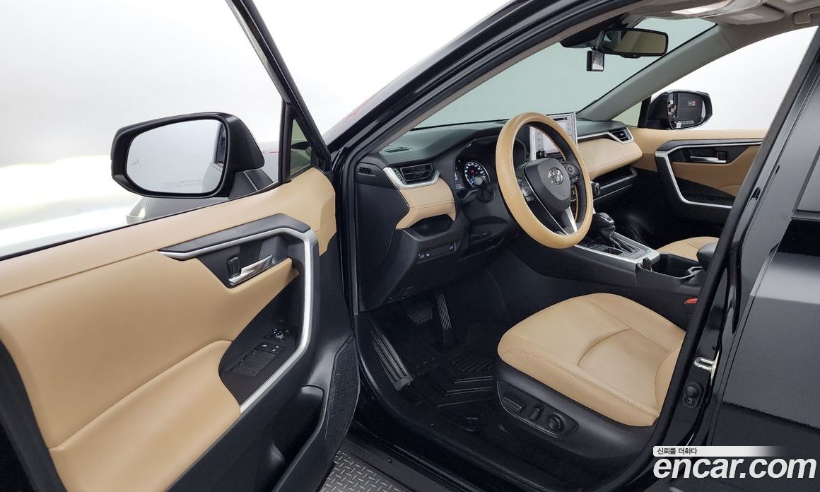 Toyota RAV4 2.5 2WD Hybrid