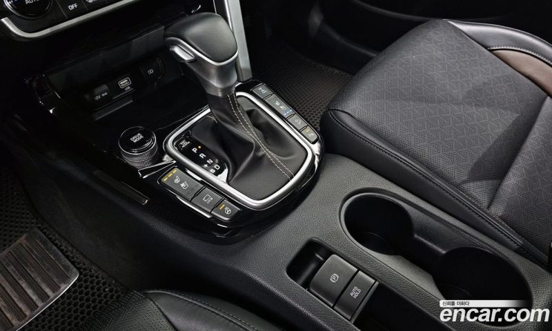 Kia Seltos Gasoline 1.6 Turbo 4WD