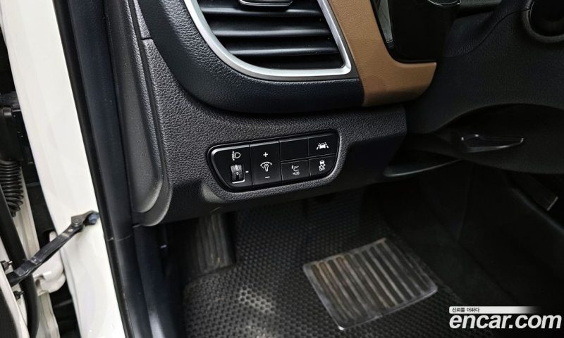 Kia Seltos Gasoline 1.6 Turbo 4WD