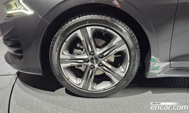Kia K5 2.0