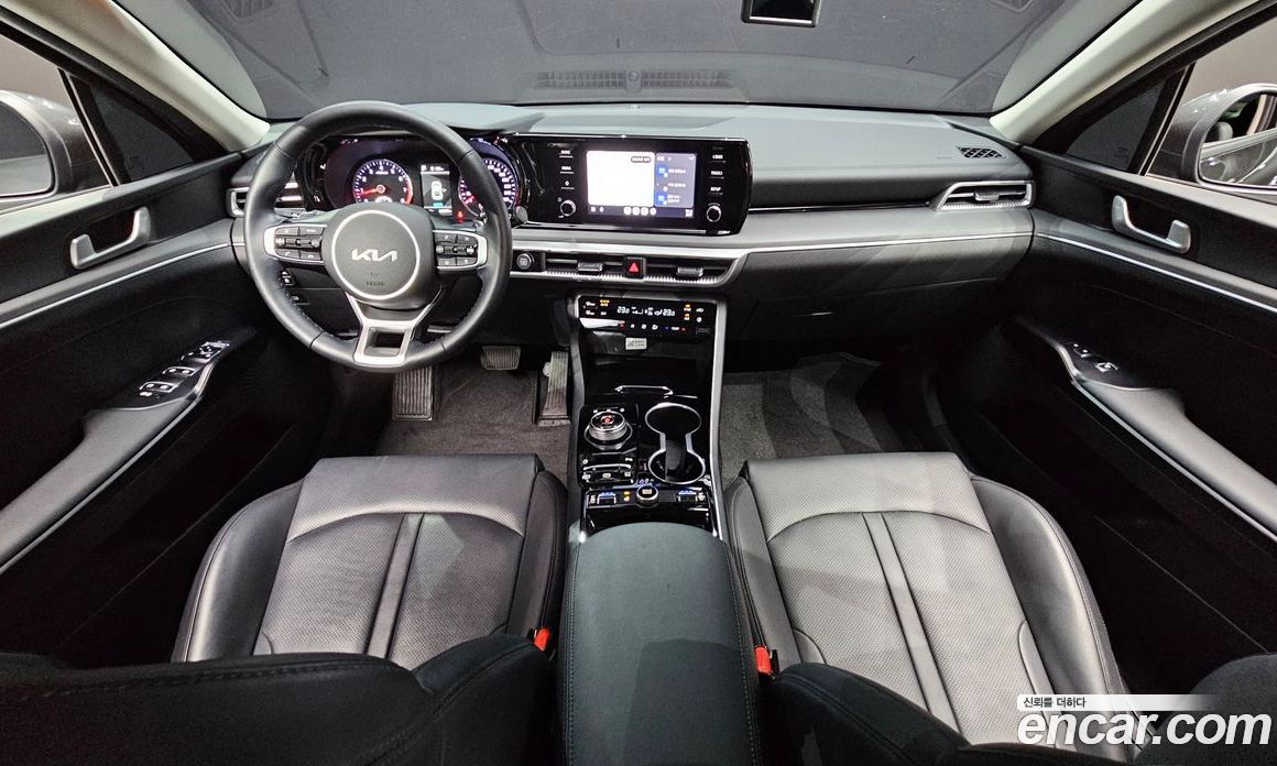 Kia K5 2.0