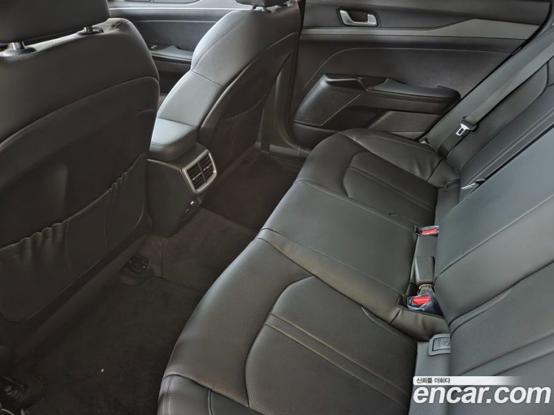 Kia K5 2.0