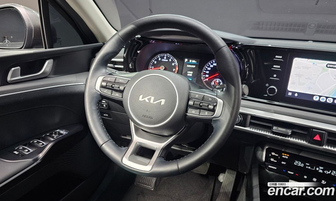 Kia K5 2.0