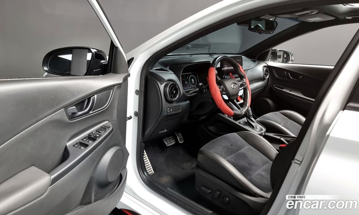Hyundai Kona Gasoline 2.0 2WD