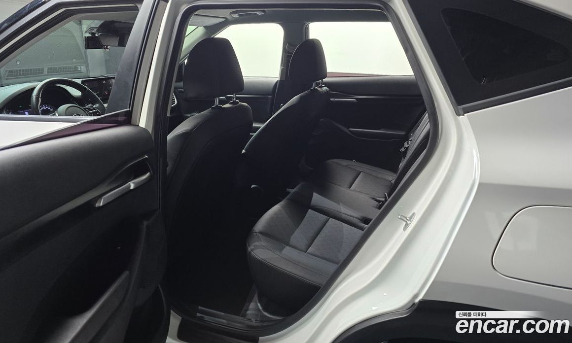 Kia Seltos Gasoline 1.6 Turbo 2WD