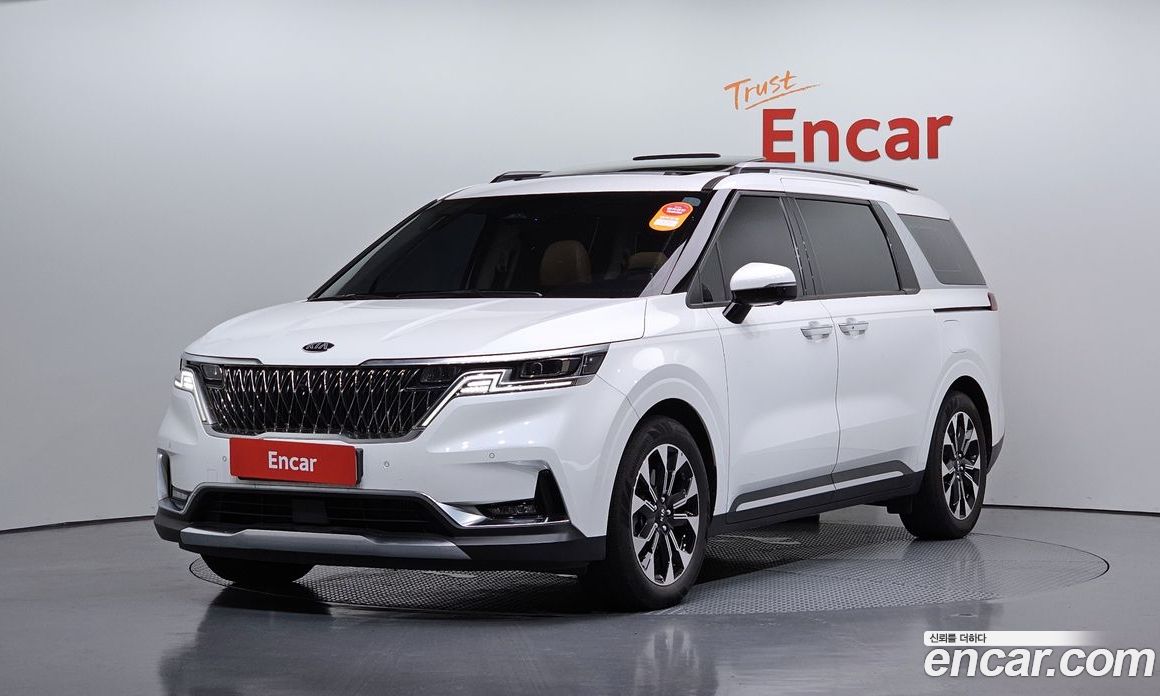 Kia Carnival 9-Seater Signature
