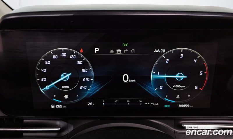 Kia Carnival 9-Seater Signature