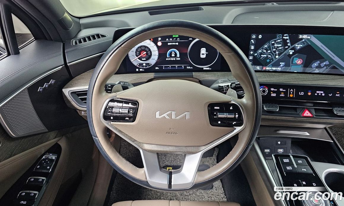 Kia K8 2.5 Gasoline 2WD
