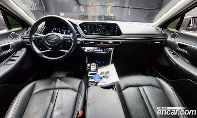 Hyundai Sonata 2.0