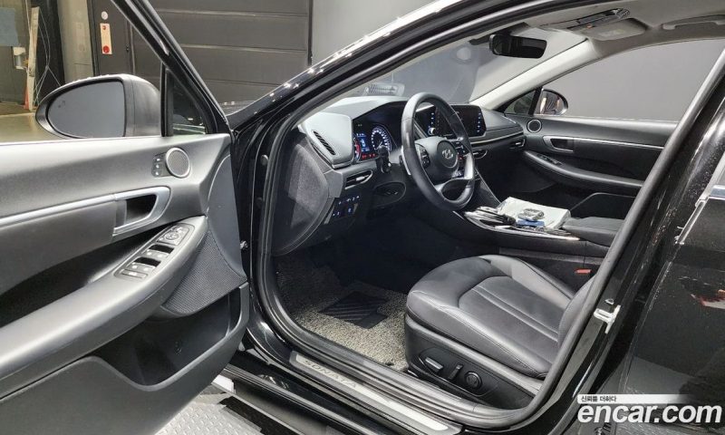 Hyundai Sonata 2.0