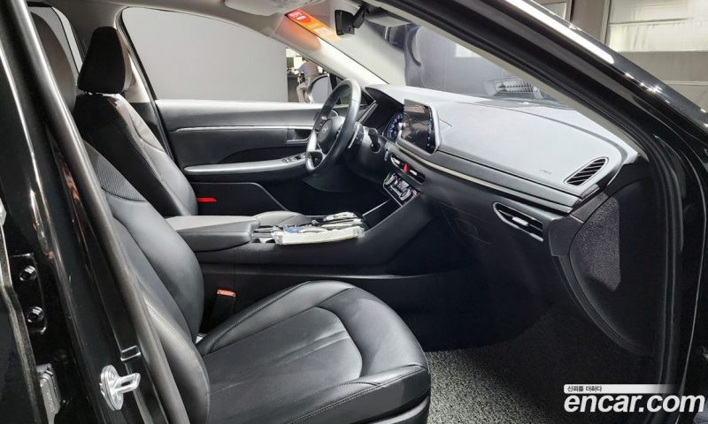 Hyundai Sonata 2.0